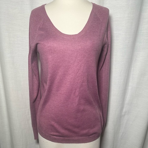 LOFT Long-Sleeve Plum Light-Weight Sweater - Picture 1 of 8